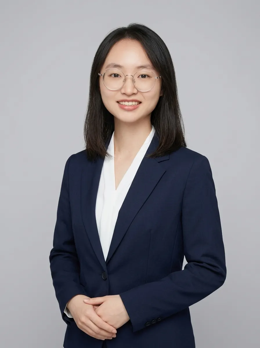 專業自信的面試形象照:親切與專業的完美平衡